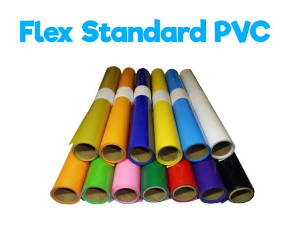Rouleaux de flex standard PVC de toutes les couleurs disposés en éventail