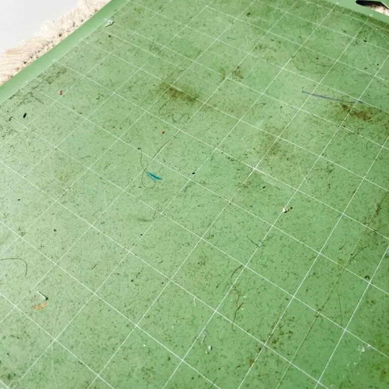Comment nettoyer un tapis de découpe cricut
